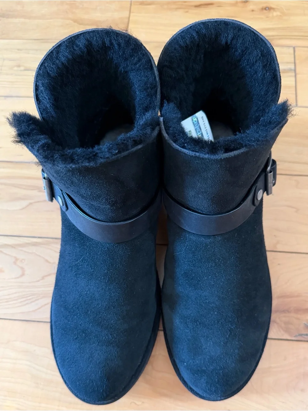 UGG Romley Short Buckle Black Boots Size 7